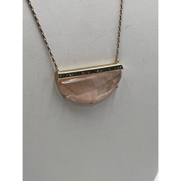Stella & Dot Collector's Box Peach Pink Quartz Pendant Necklace - Picture 5 of 13